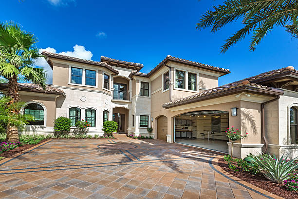 Best Interlocking Driveway Pavers  in Croswell, MI